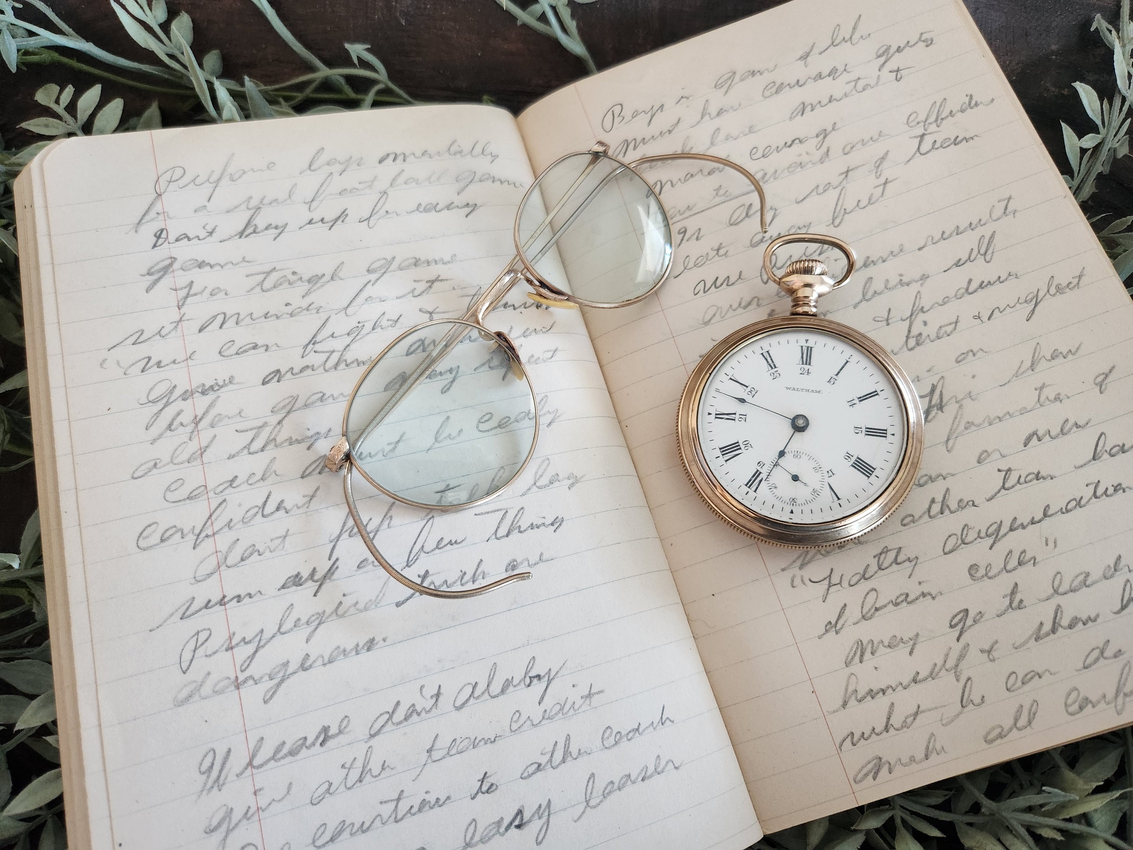 Antique pocket watches about banner.